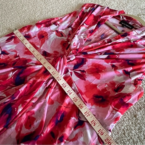 Isabella Rodriguez Stretch Soft Pink Red watercolor Slinky Floral Dress Size 2X - Picture 8 of 9